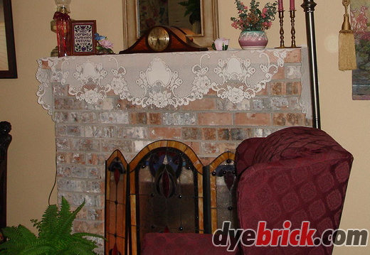 fireplace-before-dyebrick