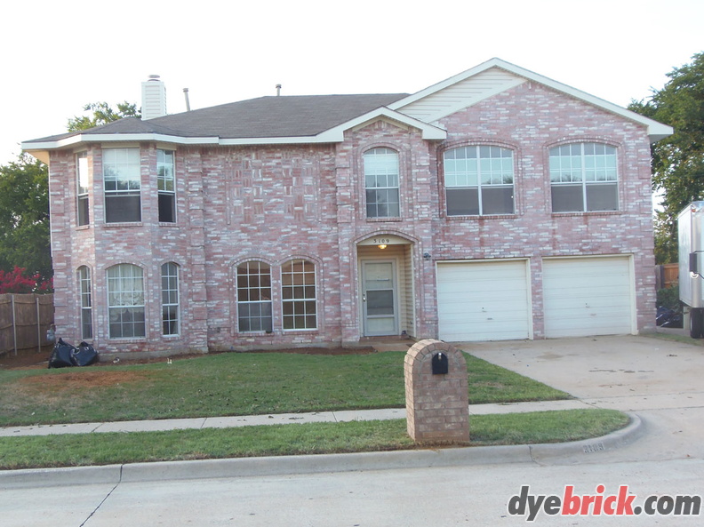 brick-dye-house-before