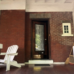 Dyebrick front porch - before